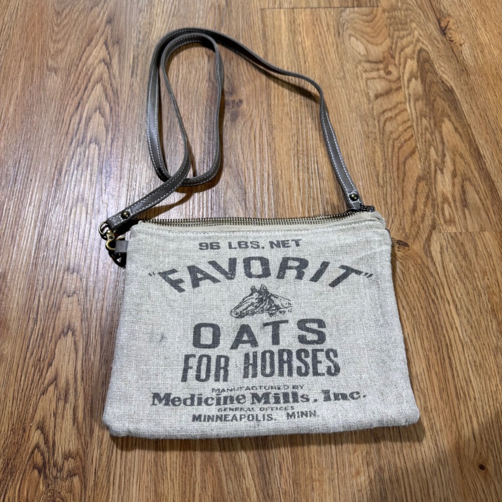 American Glory Favorit Oats for Horses Linen Leather Crossbody Bag Grey
